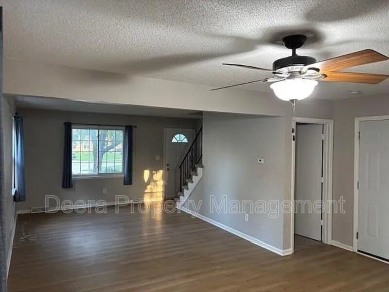 9616 Hadley Drive - Photo 3 of 18