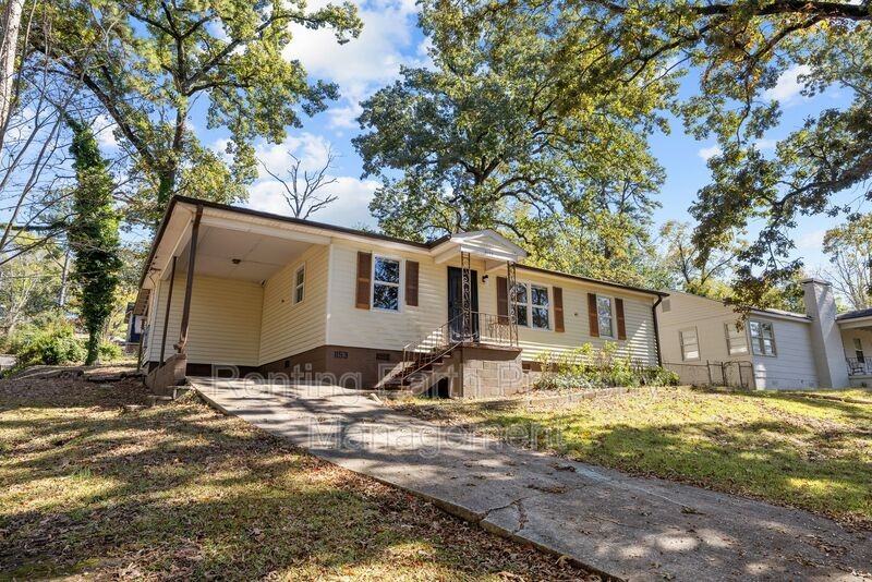 1153 Linwood St - Photo 2 of 18