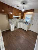 featured image of 2501 Lumpkin Court