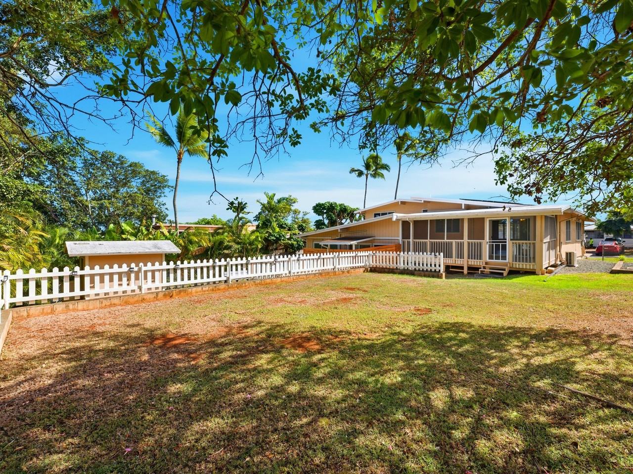 335 Ilihau Street - Photo 3 of 21