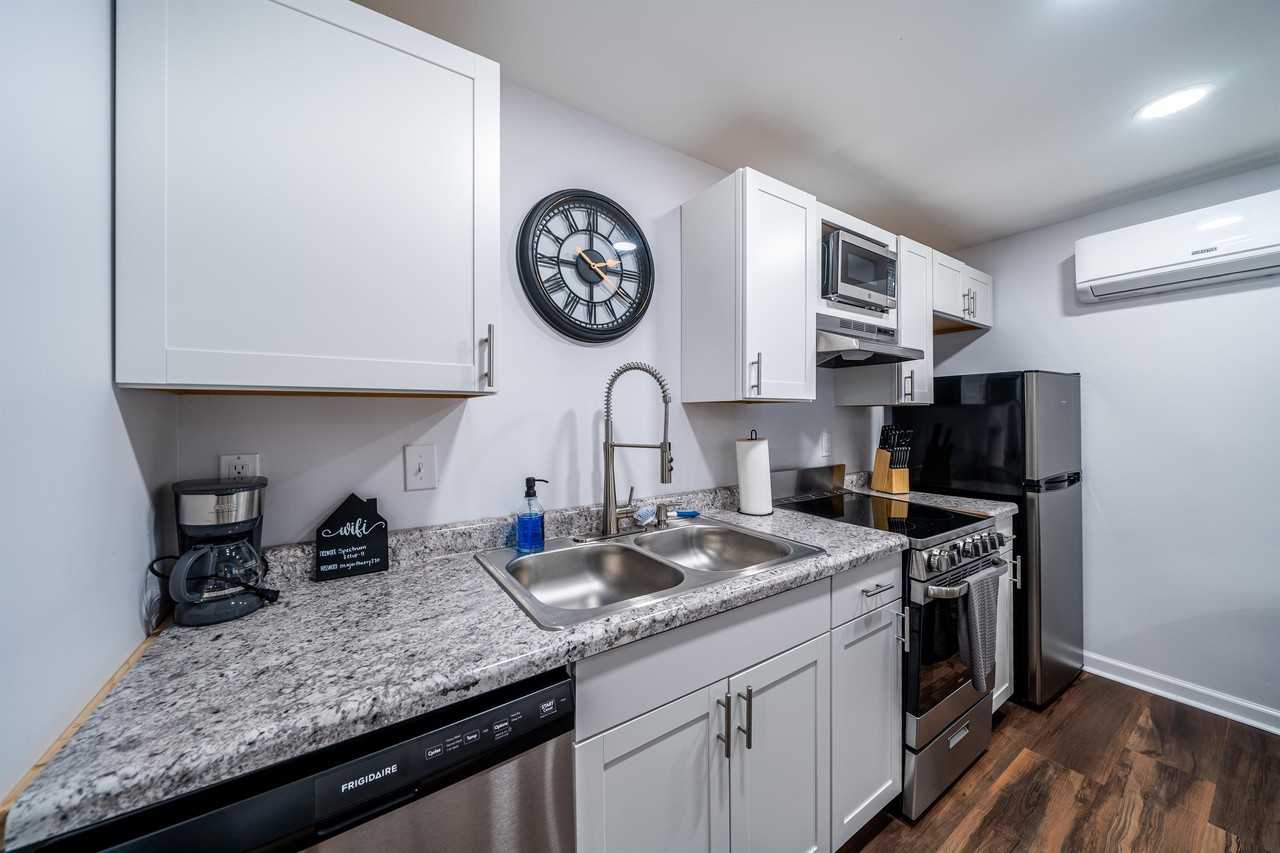 Grace Manor Apartments - Photo 5 of 50