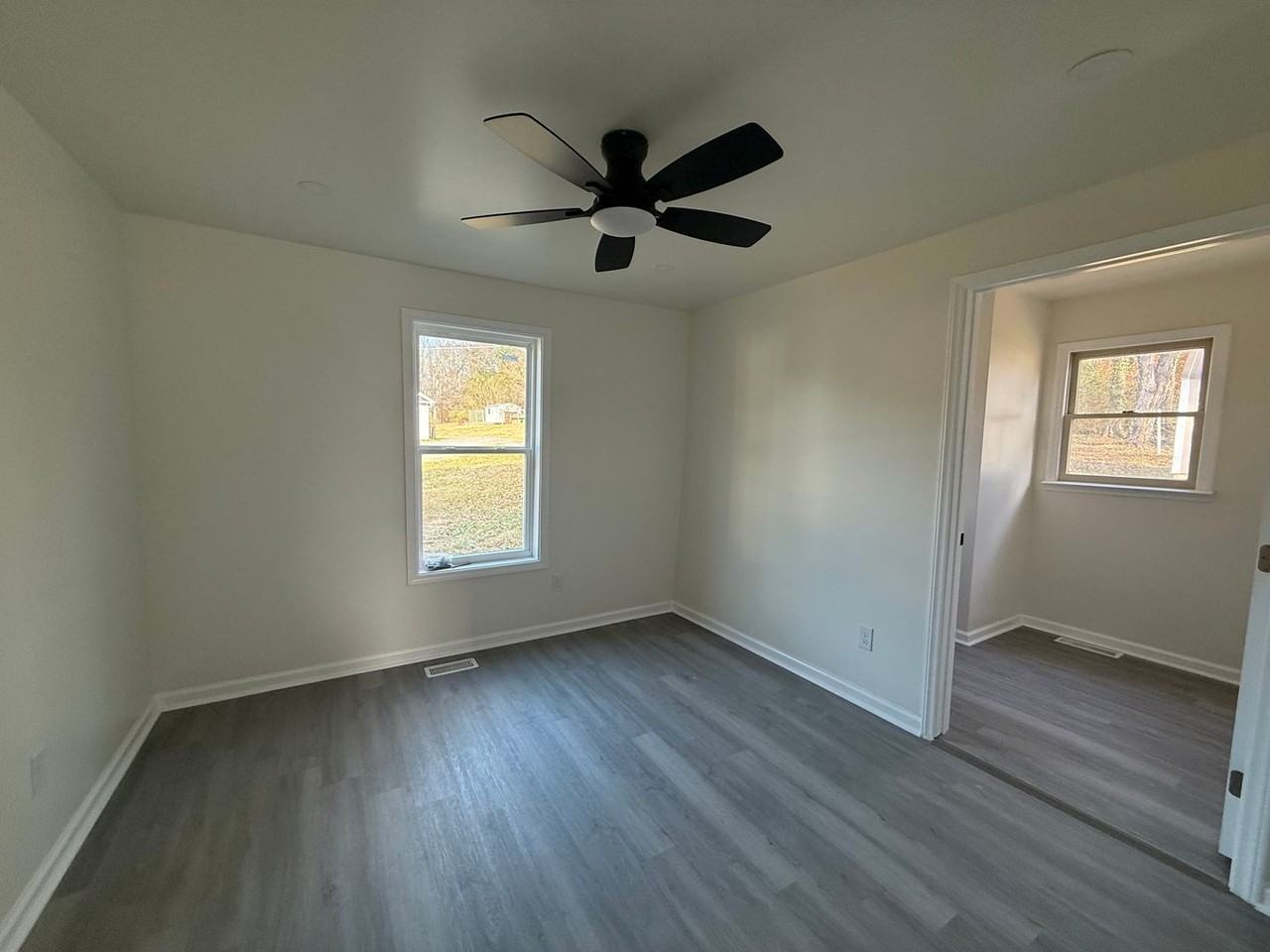 172 Mill St - Photo 6 of 10