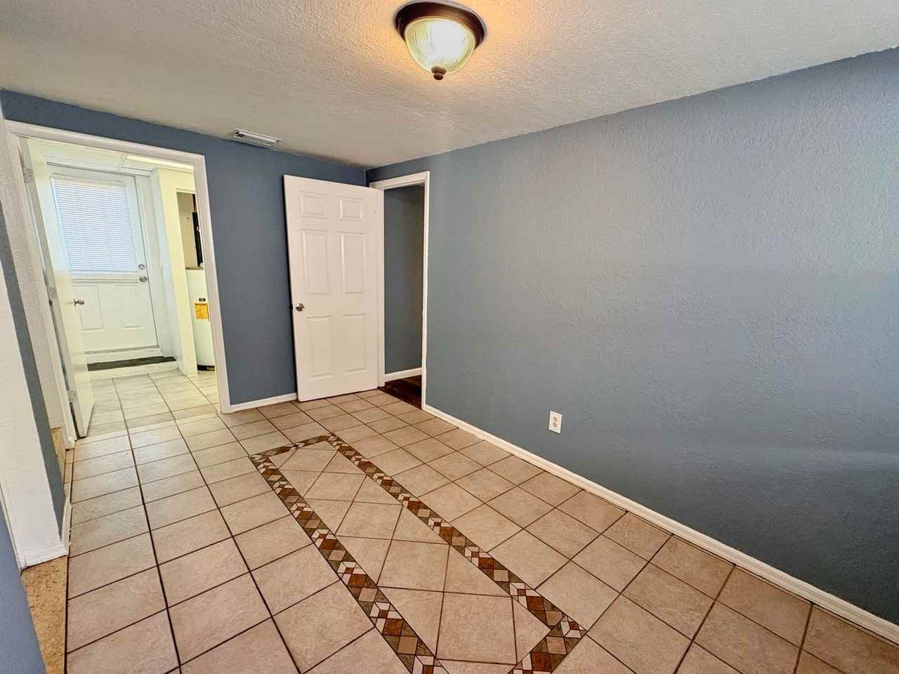 7680 57th Street - Photo 6 of 17