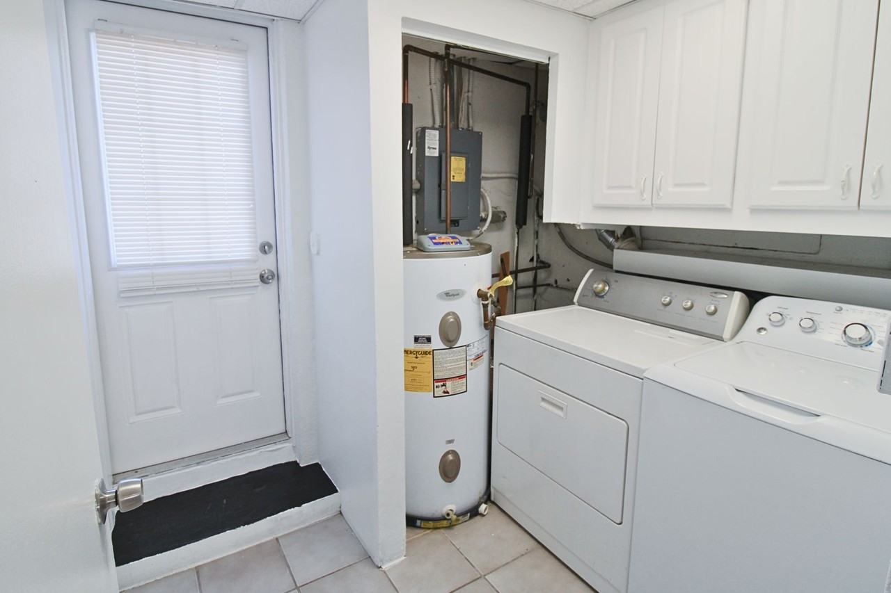 7680 57th Street - Photo 7 of 17