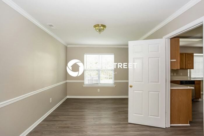 196 Stallings Mill Dr - Photo 5 of 17