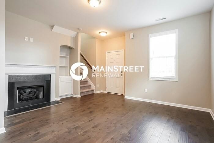 305 Chamberlain Drive - Photo 4 of 17