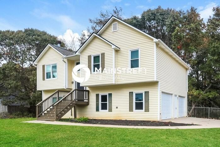 202 Wesley Mill Way - Photo 3 of 17