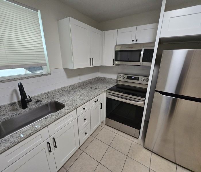 5838 Yellow Pine Court #D - Photo 3 of 10