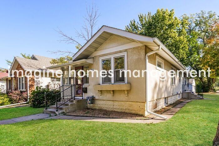 3857 45th Ave S - Photo 3 of 17