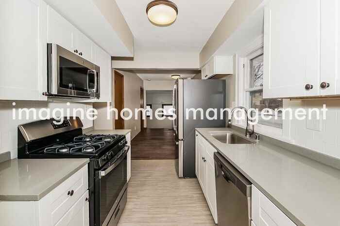 3857 45th Ave S - Photo 6 of 17