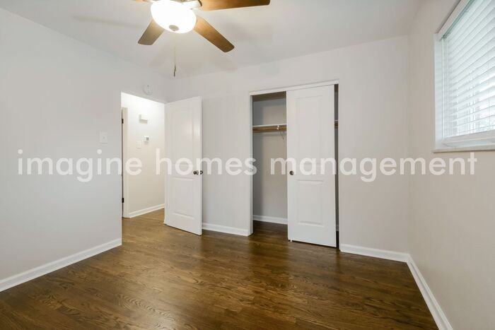 7309 Brunswick Avenue - Photo 5 of 13