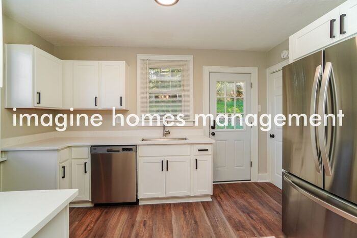 122 Wood Drive - Photo 6 of 14