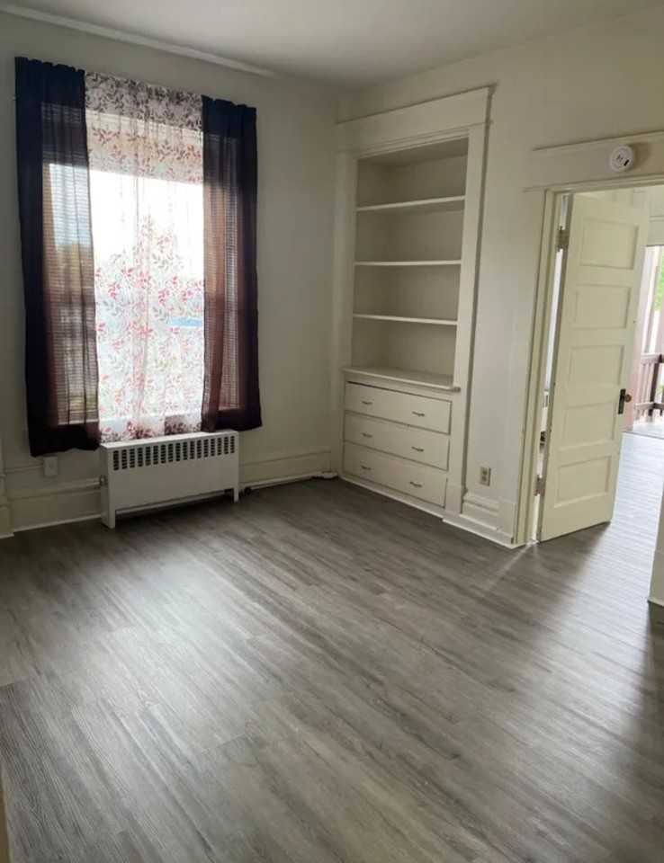 519 Highland Avenue #302 - Photo 3 of 11