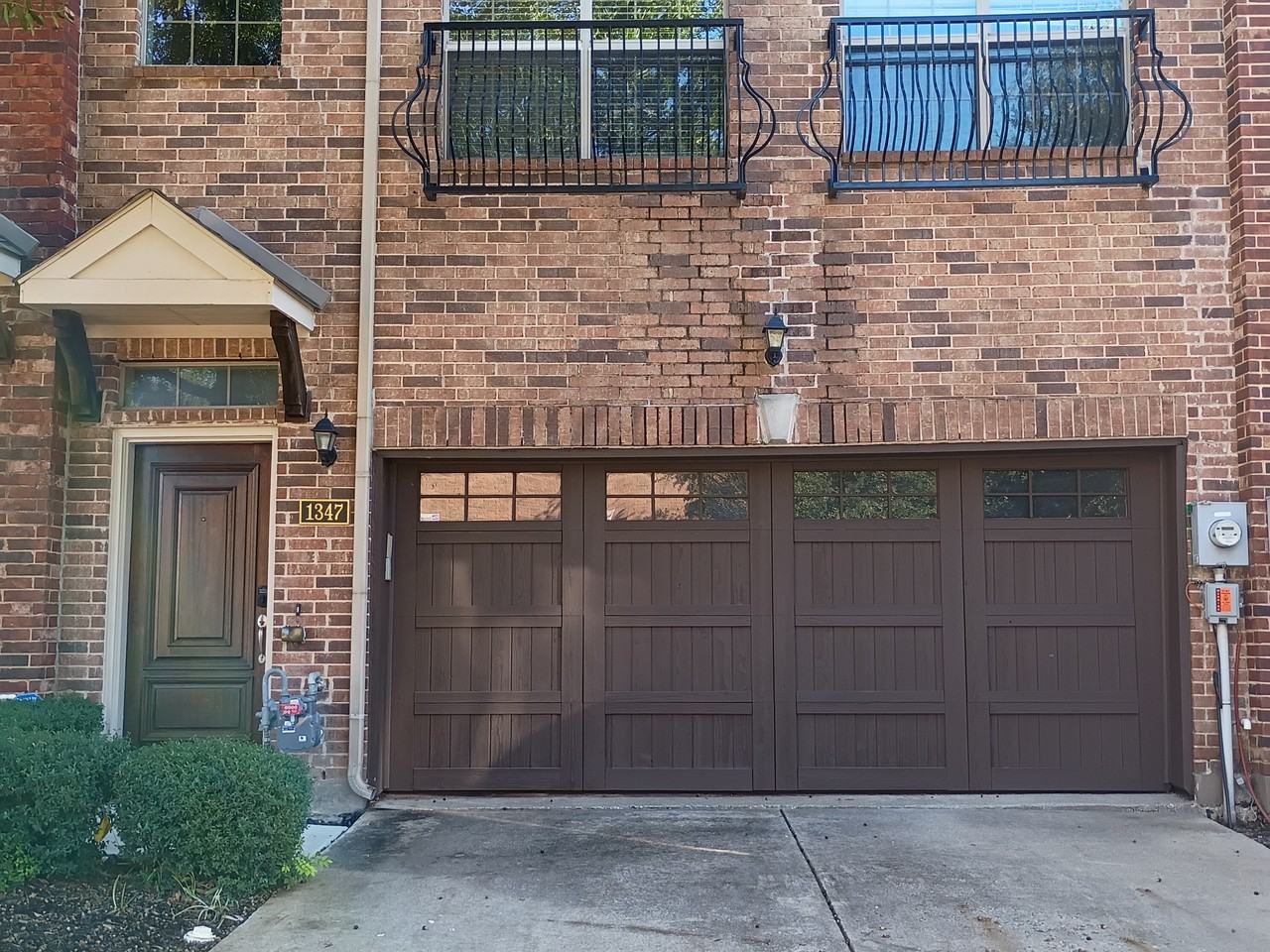 1347 Chase Ln - Photo 2 of 46