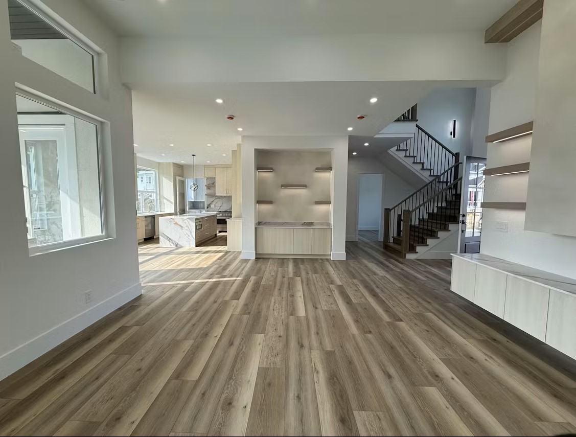 2711 202 Street - Photo 2 of 8