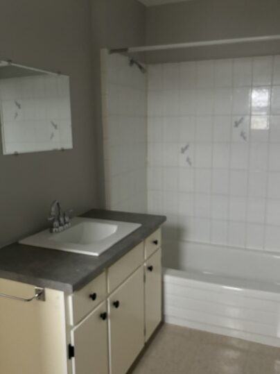 9 9 Battochio St - 9 #9UPPER - Photo 5 of 10