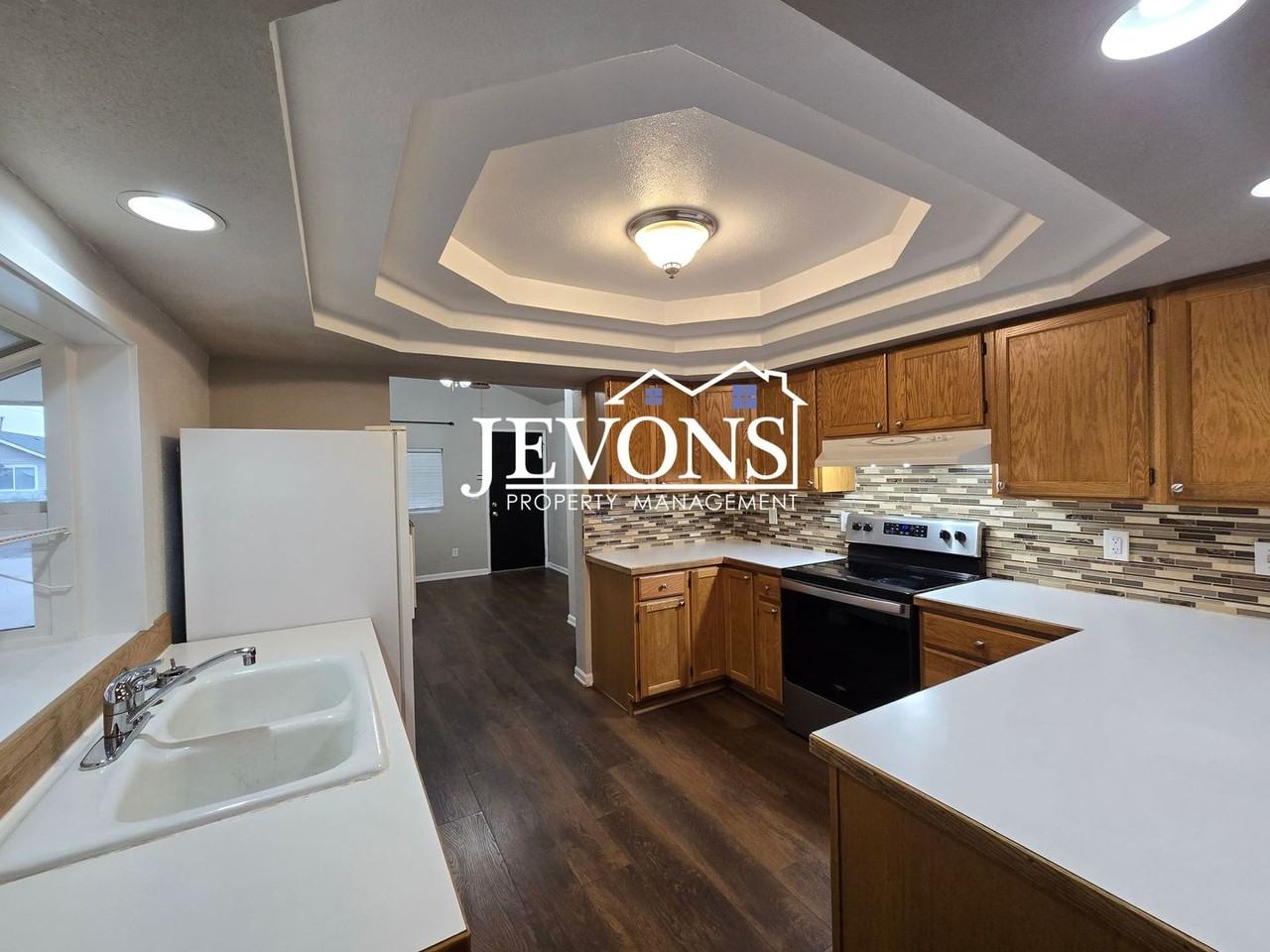 309 North Harding Avenue - Photo 3 of 15