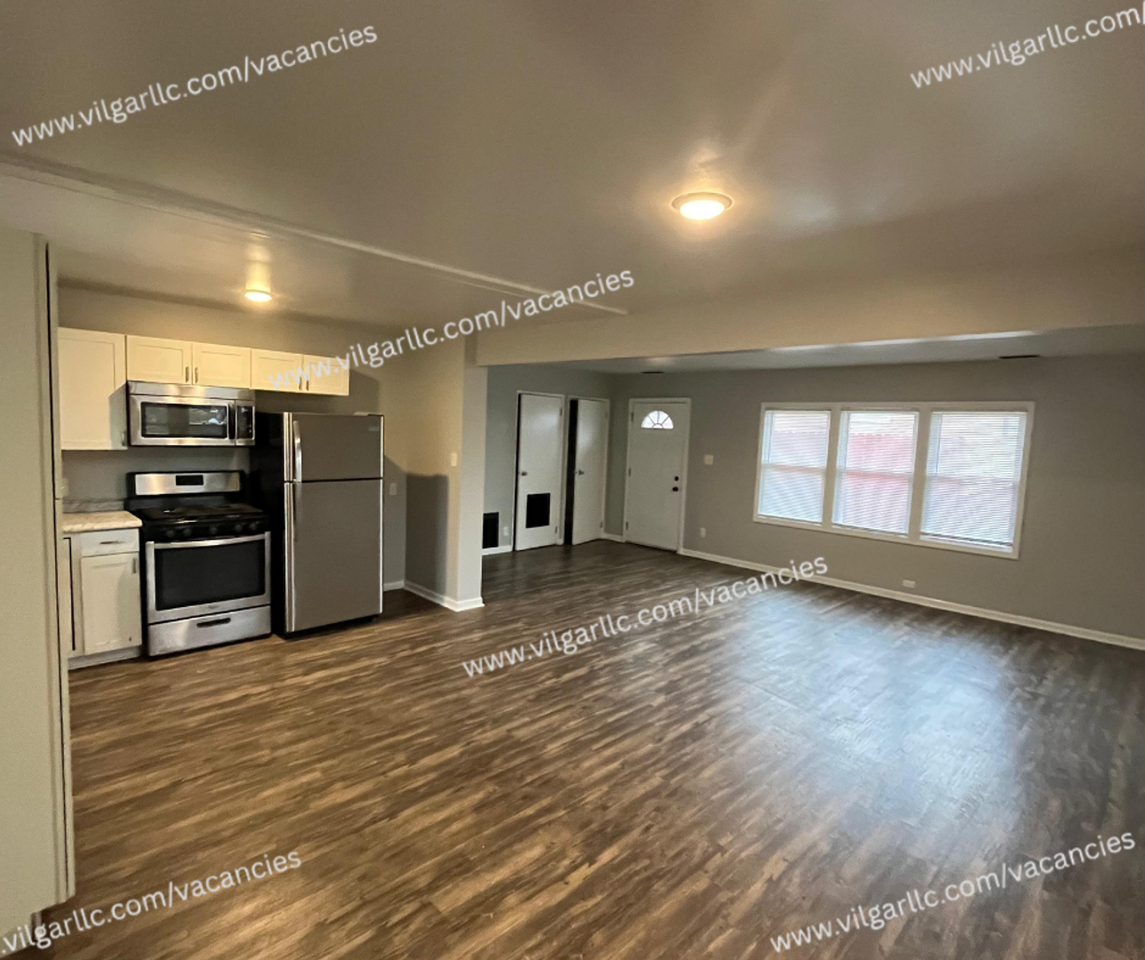 6347 Nebraska Ave - Photo 3 of 17