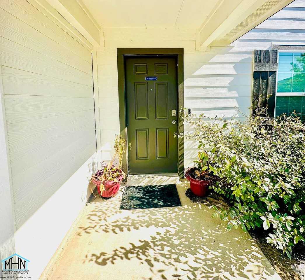 5022 Jaspillite Avenue - Photo 3 of 15