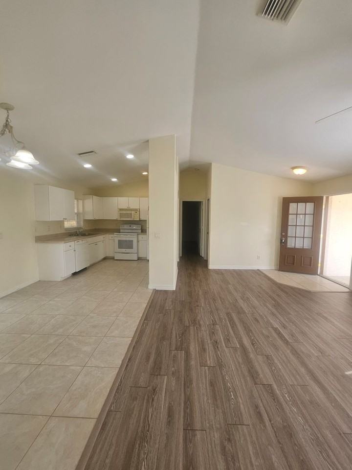 7450 Blutter Rd - Photo 5 of 34