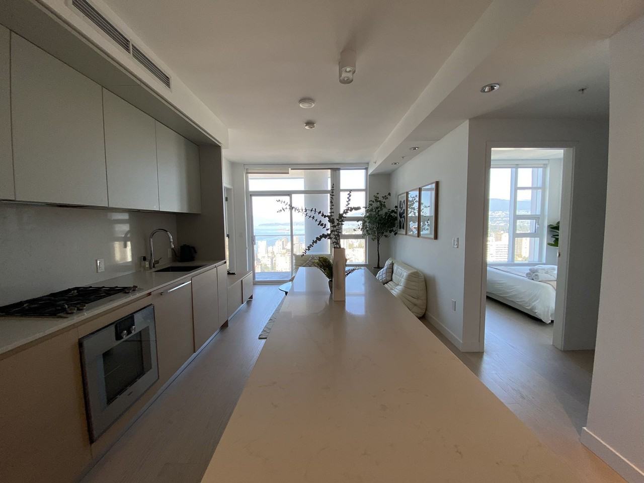 1289 Hornby Street #3901 - Photo 5 of 19