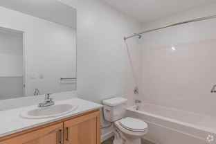 3208 Se 136th Ave - Photo 1 of 1