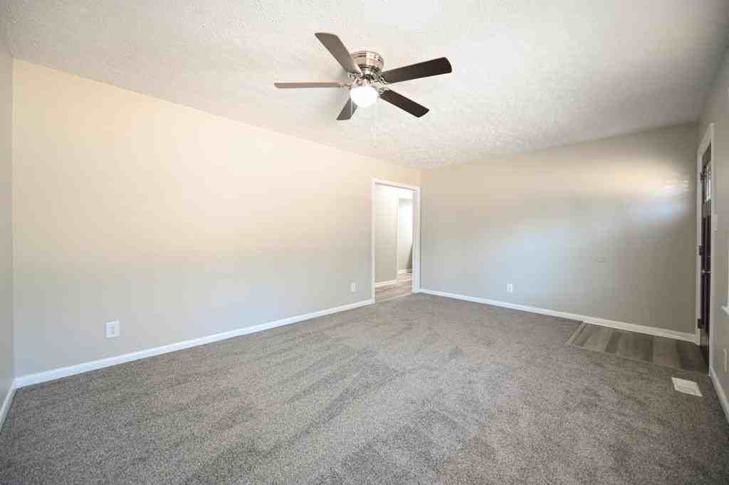 847 Durwood Dr - Photo 6 of 29