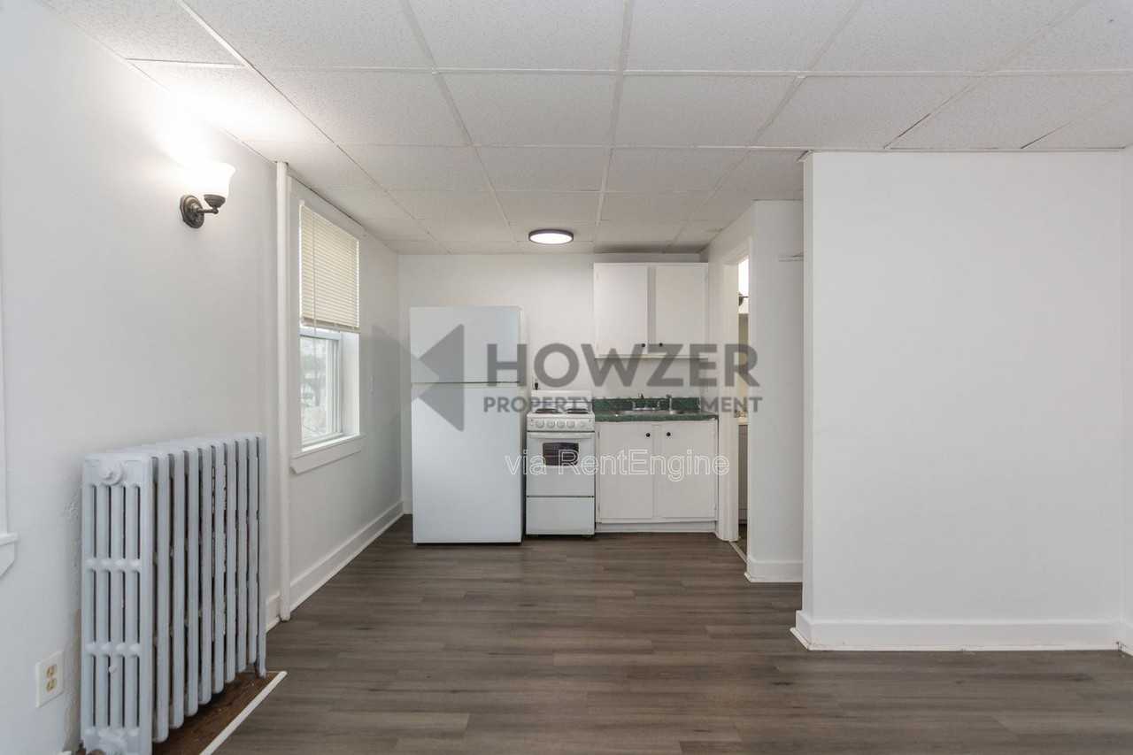 109 Green St #6 - Photo 5 of 15