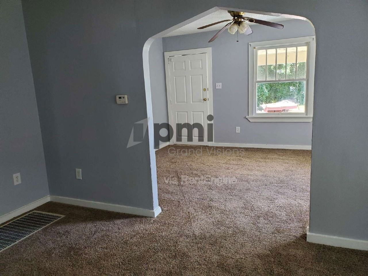 1312 E Olive St - Photo 7 of 8