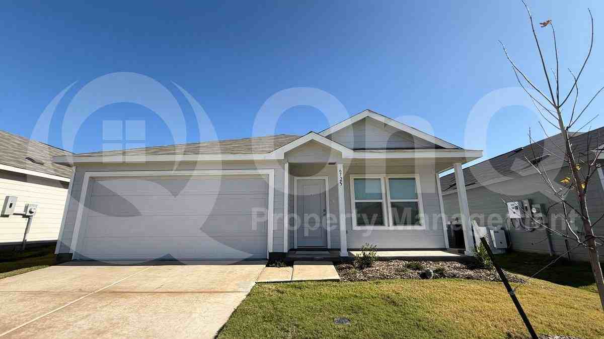 6725 6725 Haines Dr - Photo 3 of 10