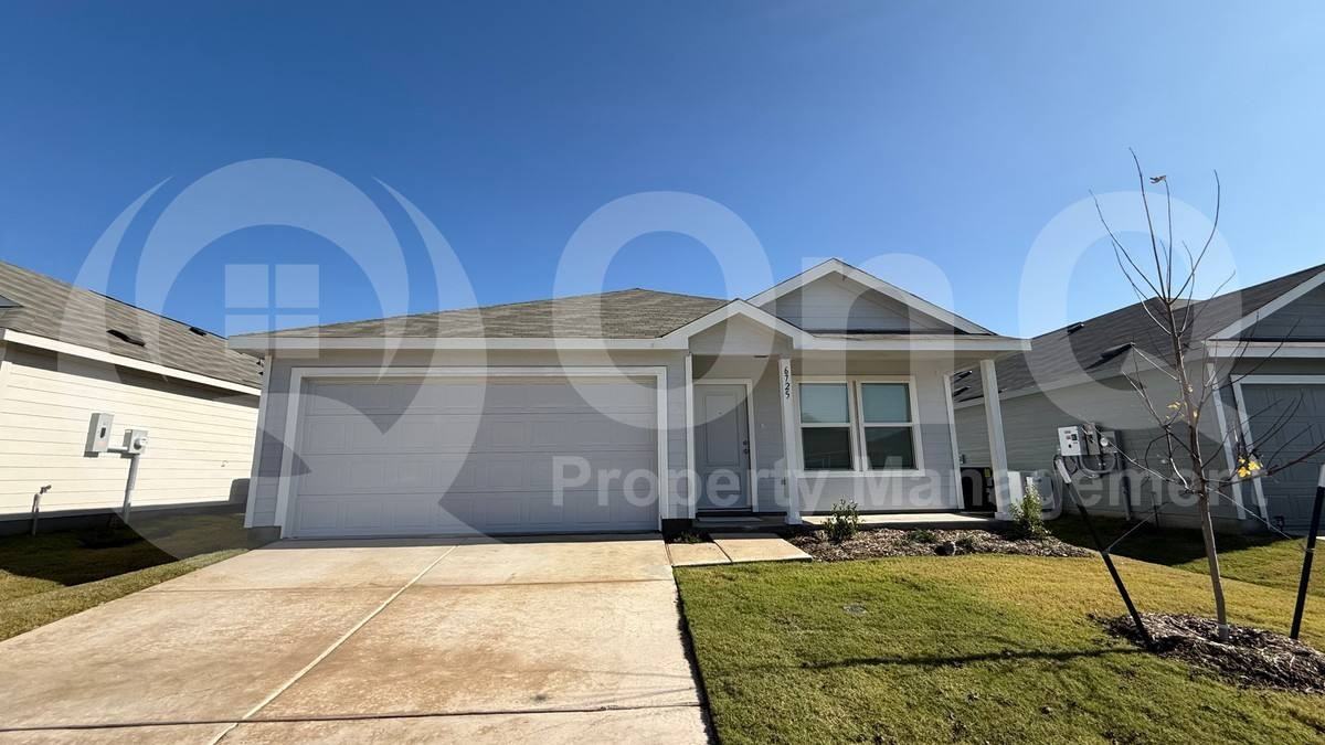 6725 6725 Haines Dr - Photo 4 of 10