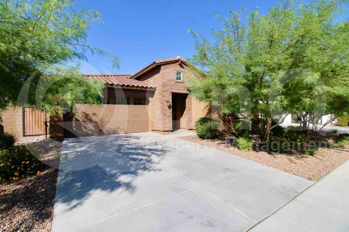 12546 W Calle De Baca - Photo 2 of 10