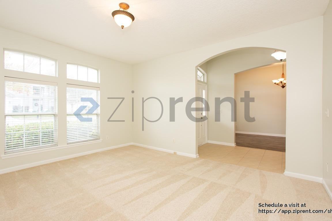 909 Corsica Lane - Photo 5 of 23