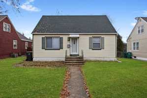 featured image of 2512 Salem Boulevard