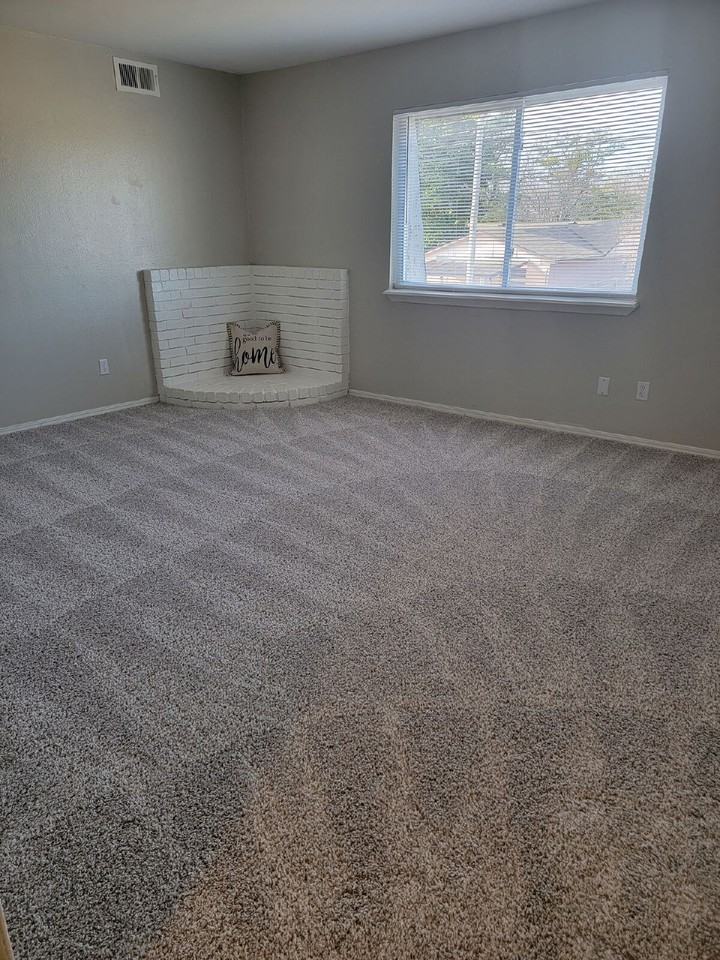 1932 Cherry Stone St #1A - Photo 5 of 10