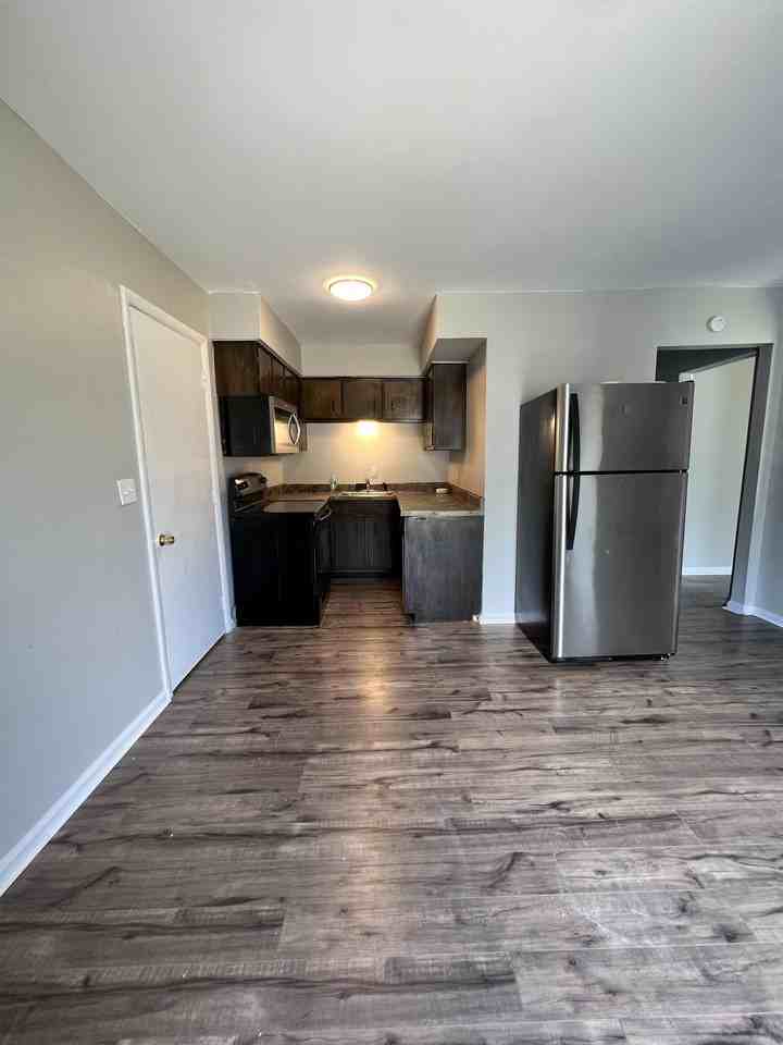 1322 Ely Rd #A - Photo 2 of 10