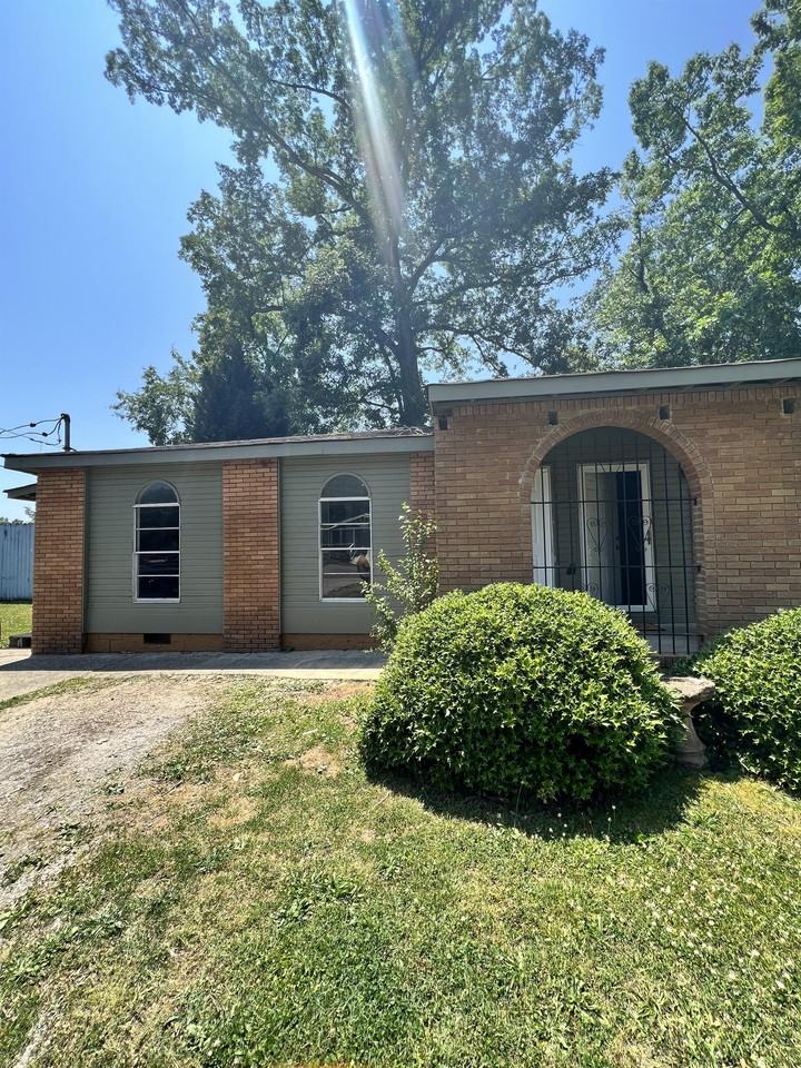 1322 Ely Rd #A - Photo 3 of 10