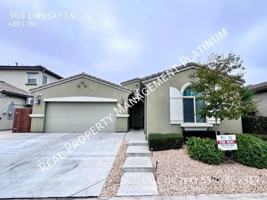 featured image of 966 Lindsay Ln