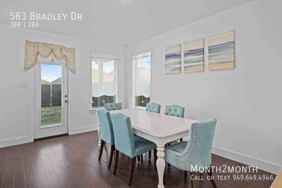 583 Bradley Drive - Photo 7 of 32