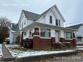 908 Washington Street #C - Photo 1 of 1