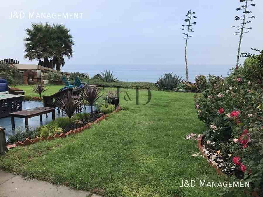 1320 Ocean Ave #C - Photo 5 of 21