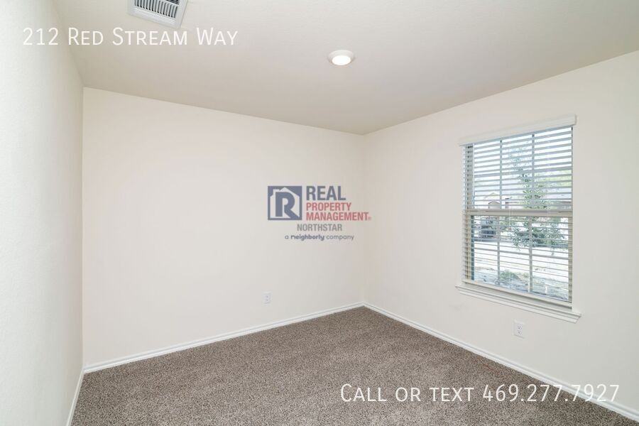 212 Red Stream Way - Photo 5 of 22