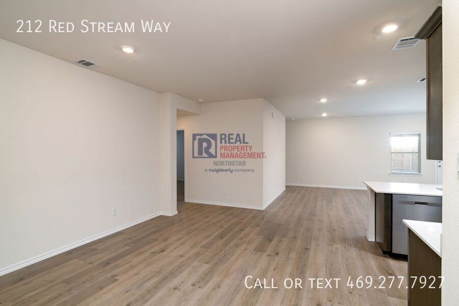 212 Red Stream Way - Photo 6 of 22