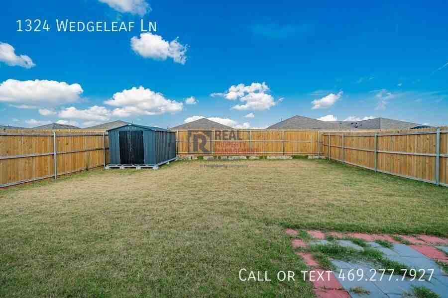 1324 Wedgeleaf Ln - Photo 4 of 28