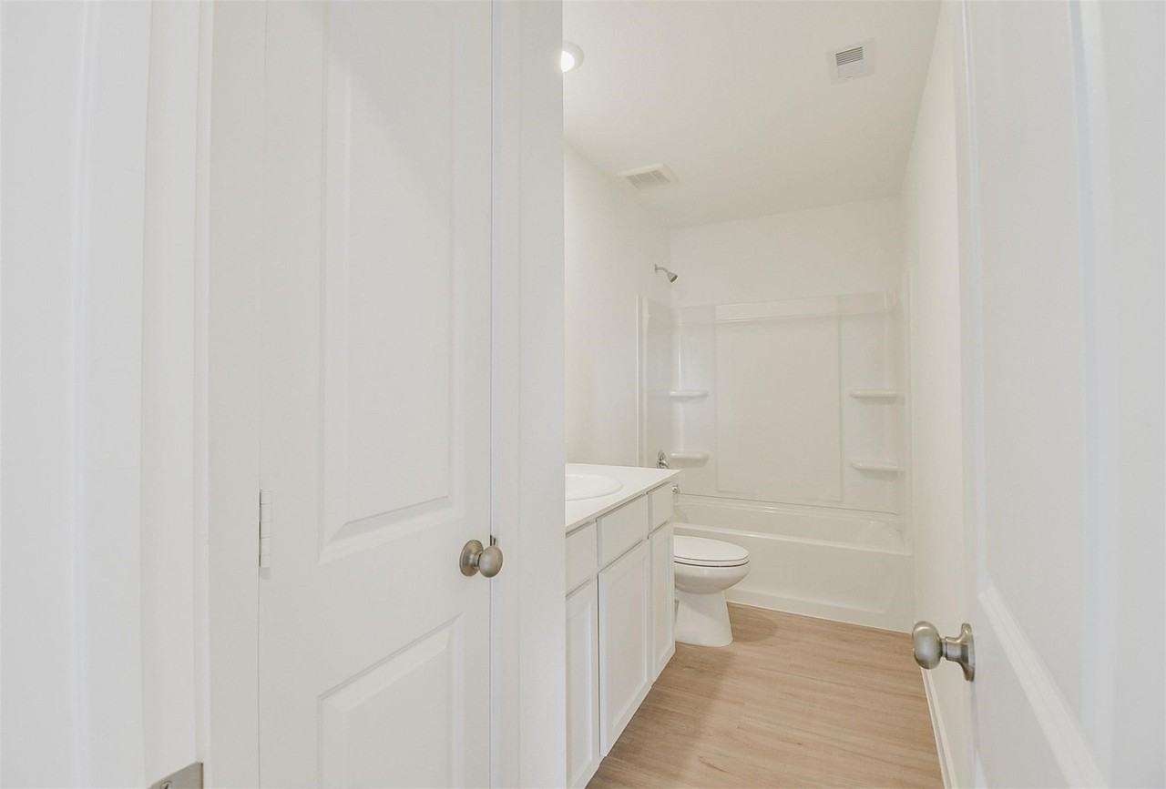 18566 Cepagatti Dr #18566 - Photo 5 of 35