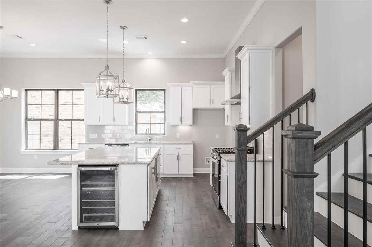 3327 Beverly Forest Dr #3327 - Photo 6 of 12