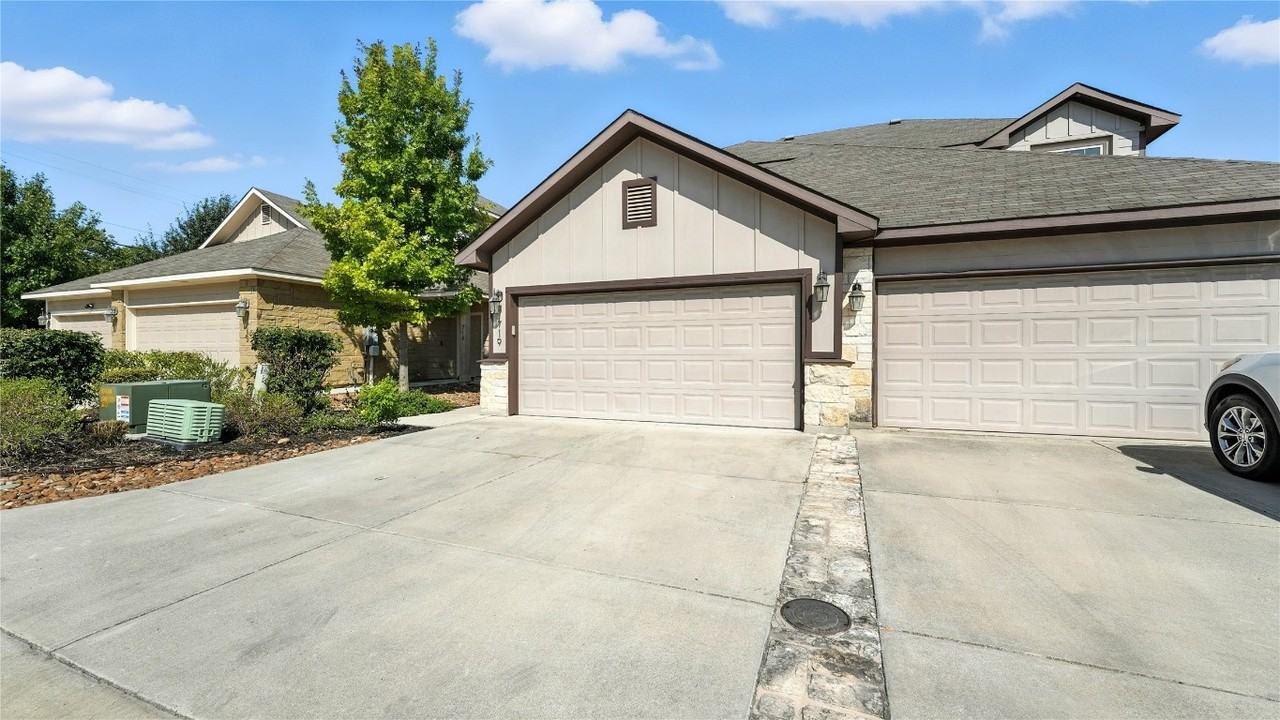 719 Gristmill Dr #7192A - Photo 2 of 37