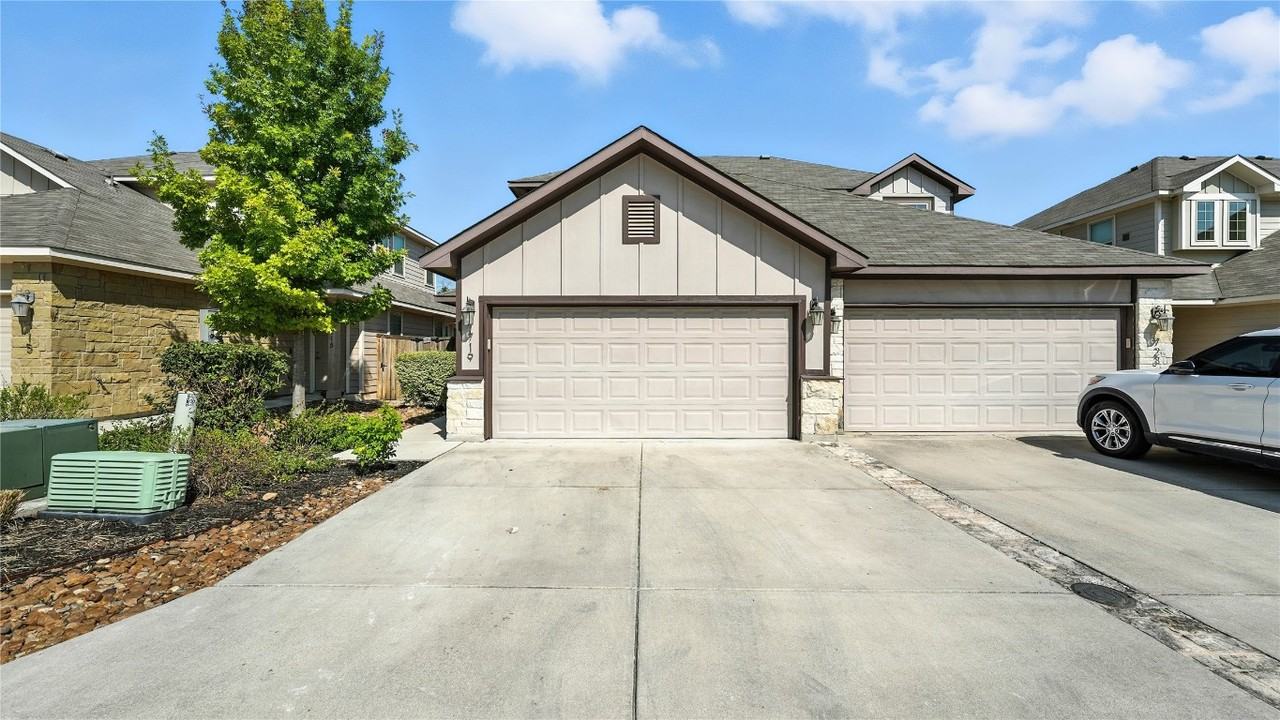 719 Gristmill Dr #7192A - Photo 4 of 37