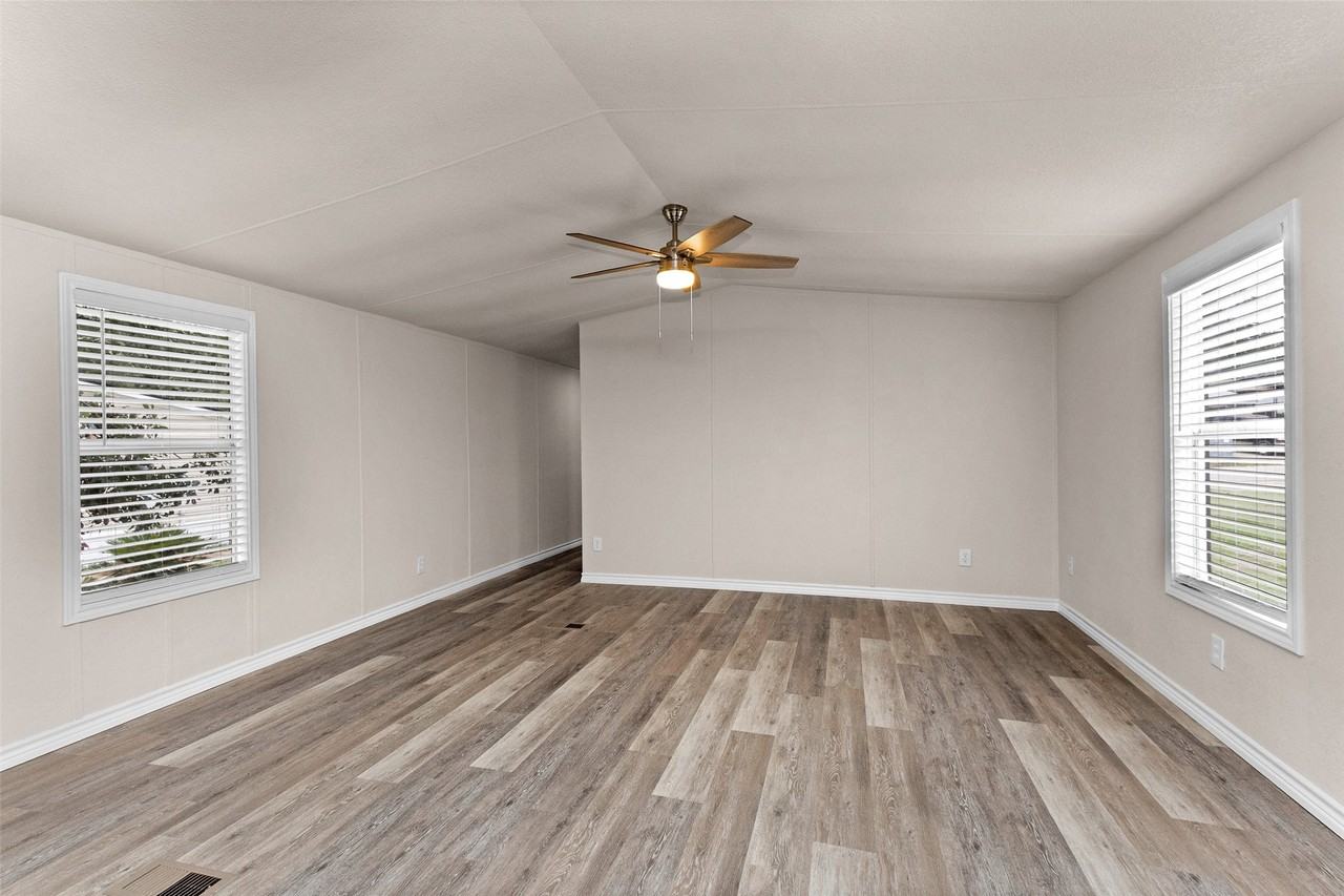 84 Ridgeway Dr #84 - Photo 5 of 26