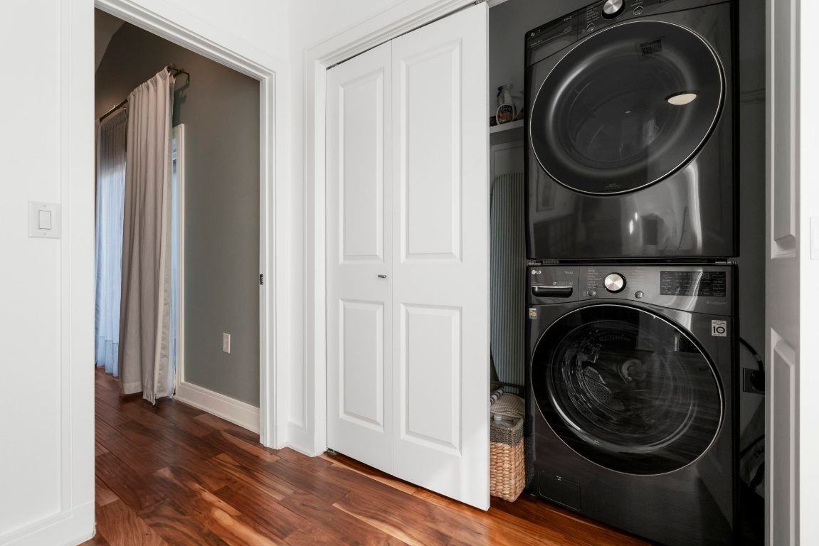 1148 Webberville Rd #1148-6 - Photo 2 of 34